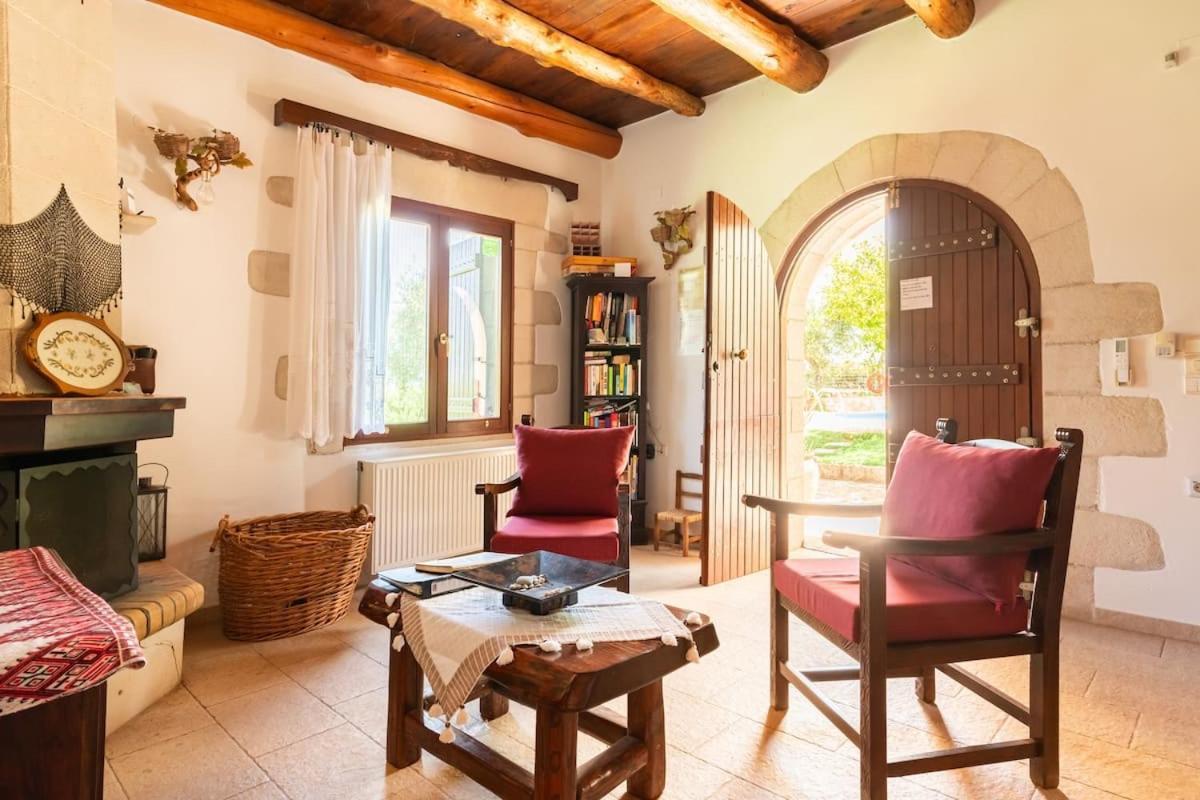 Villa Aloni Fíliposz Kültér fotó