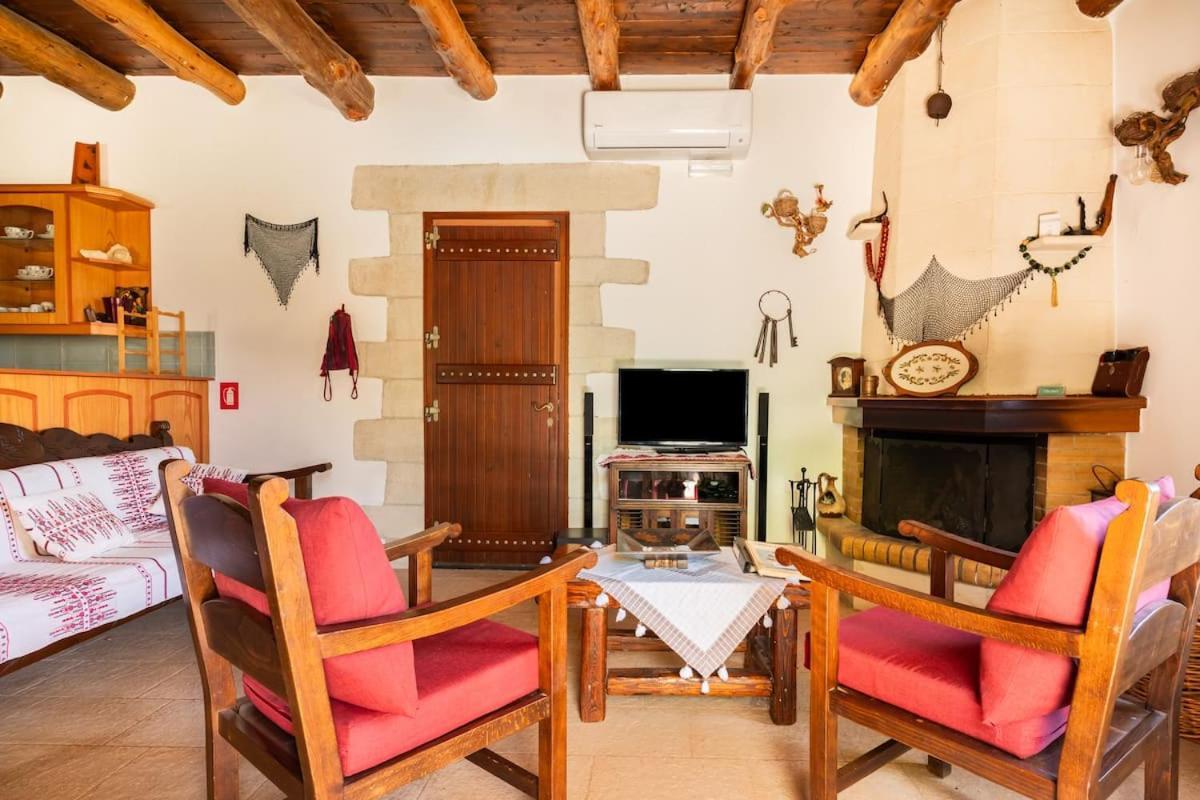 Villa Aloni Fíliposz Kültér fotó